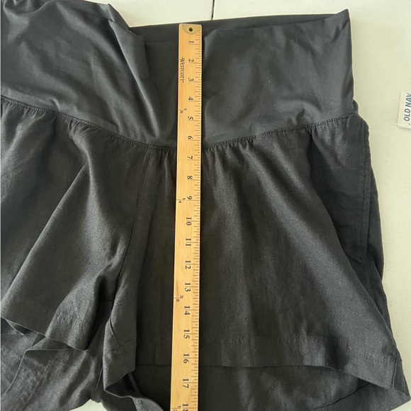 Old Navy Maternity Rollover-Waist Linen Blend Shorts 3.5-inch inseam Size XL - Picture 8 of 8